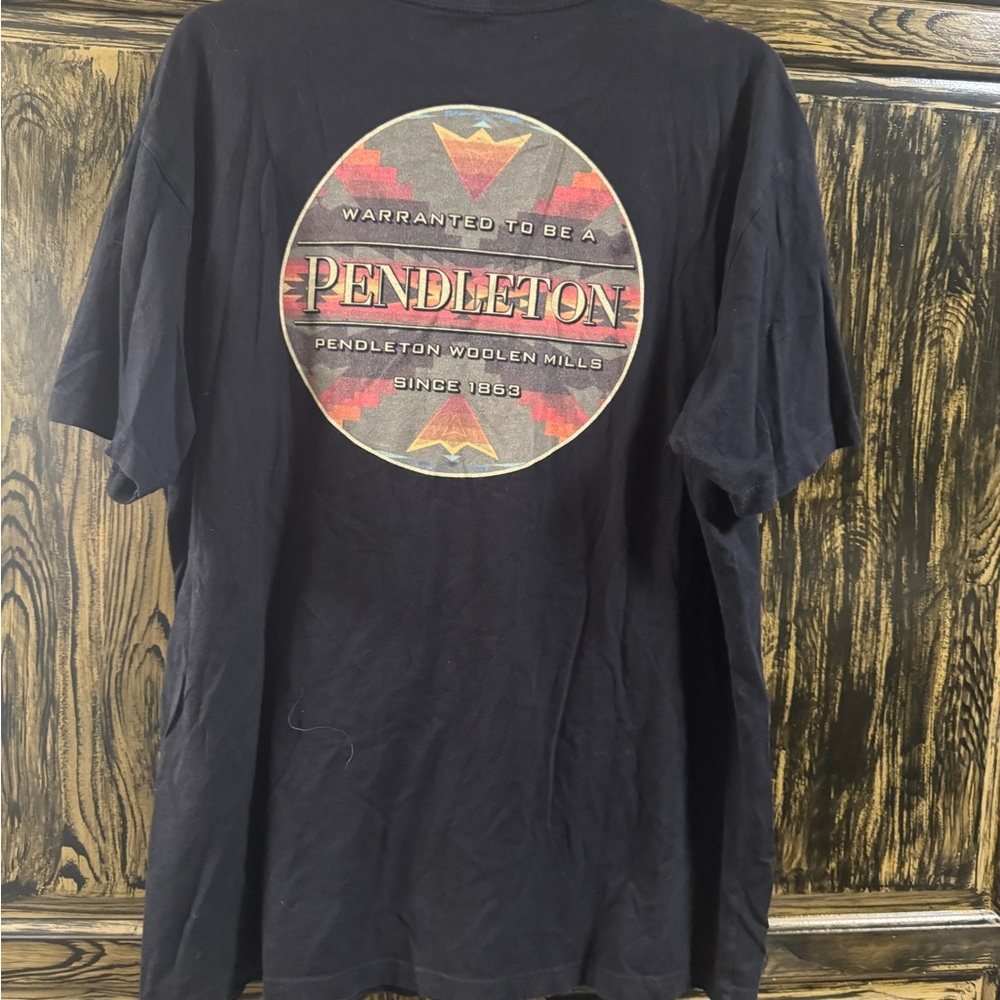 Men’s Pendleton t shirt